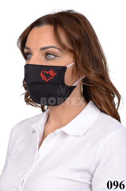 Rúško antibakteriálne s iónmi striebra B03- BORTEX slovenský výrobok, dvojvrstvové-1.vrstva(100%bavlna), 2.vrstva (100%polyester s iónmi striebra)  s výšivkou - srdce (červené) 096