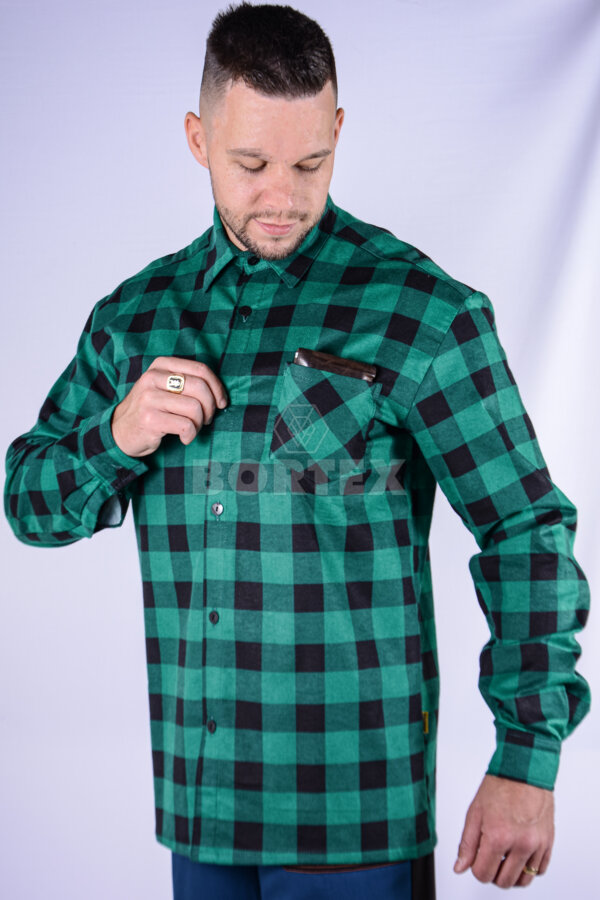Košeľa flanelová - zelená - veľkosť 46-48 - VYROBENÉ NA SLOVENSKU