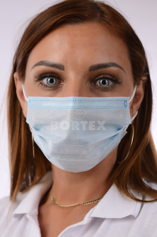 Jednorázové trojvrstvové certifikované rúško na tvár s gumičkou