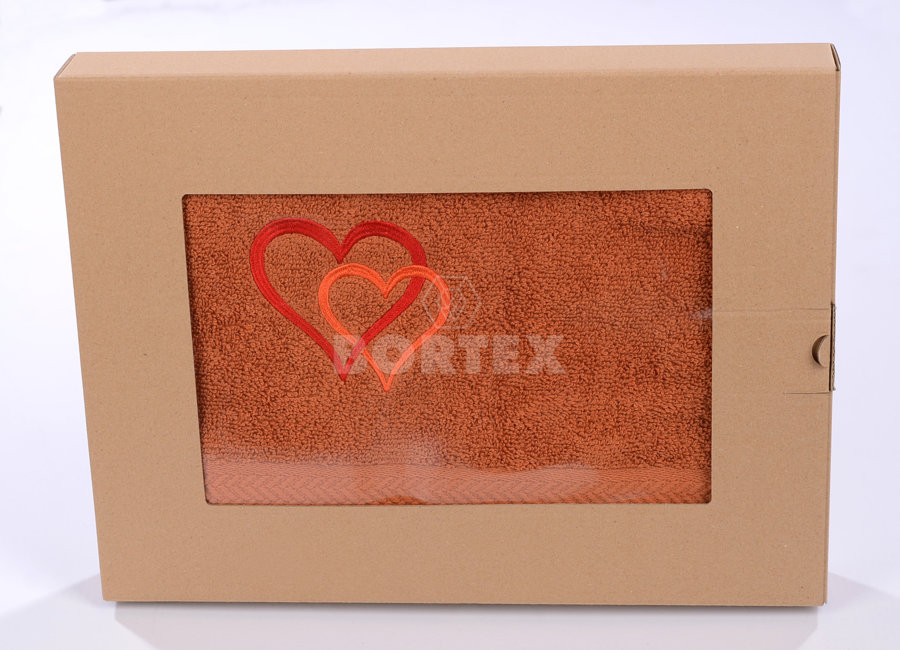 Uterák s výšivkou - Srdcia