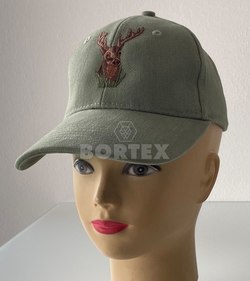 Šiltovka s výšivkou-jeleň