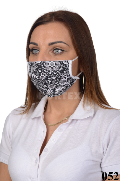 Rúško antibakteriálne na tvár-BORT, dvojvrstvové-1vrstva(100%bavlna), 1vrstva (100%polyester s iónmi striebra) ľudový motív (s čiernym podkladom) 052 - VYROBENÉ NA SLOVENSKU