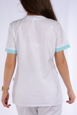 Košeľa chirurgická 02- dámska  - biela so zeleným  lemom- VYROBENÉ NA SLOVENSKU