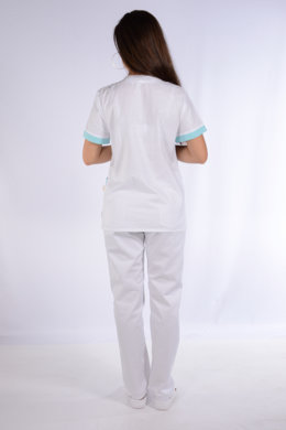 Košeľa chirurgická 02- dámska  - biela so zeleným  lemom- VYROBENÉ NA SLOVENSKU
