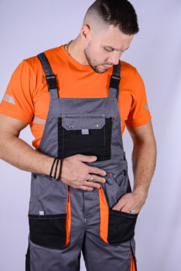 Nohavice pánske pracovné, na traky, model SAMO - sivo-oranžové- VYROBENÉ NA SLOVENSKU