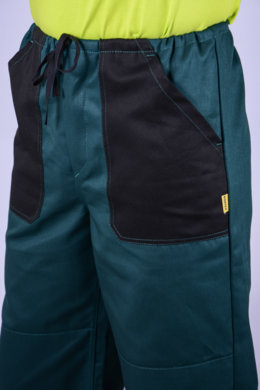 Nohavice na šnúrku  (zeleno-čierne) výška 194 - VYROBENÉ NA SLOVENSKU