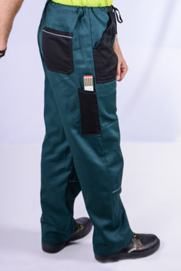 Nohavice na šnúrku  (zeleno-čierne) výška 194 - VYROBENÉ NA SLOVENSKU