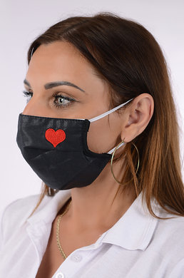 Rúško antibakteriálne na tvár-BORT,dvojvrstvové-1vrstva(100%bavlna), 1vrstva (100%polyester s iónmi striebra) so srdcom-výšivka (čierne) 025 - VYROBENÉ NA SLOVENSKU