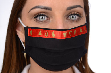 Antibakteriálne ozdobné bavlnené rúško BORT, dvojvrstvové-1.vrstva(100%bavlna), 1vrstva (100%polyester s iónmi striebra)  motív vianočný stromček (čierne) 067 - VYROBENÉ NA SLOVENSKU