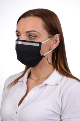 Antibakteriálne ozdobné bavlnené rúško BORT, dvojvrstvové-1vrstva(100%bavlna), 1vrstva (100%polyester s iónmi striebra)  motív vianočný stromček na striebornom podklade (čierne) 072 - VYROBENÉ NA SLOVENSKU