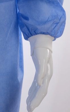 Jednorázový plášť s úpletom na rukávoch