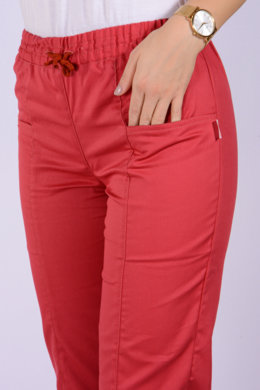 Nohavice na gumu Klara-dámske - marlboro červené  (100% bavlna) VYROBENÉ NA SLOVENSKU