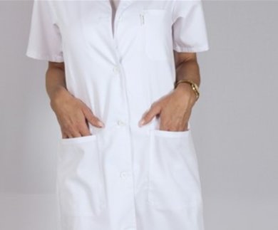 Plášť pracovný biely - dámsky (s krátkym rukávom) VYROBENÉ NA SLOVENSKU