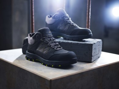 Pracovná obuv SANDSTONE SB SAFETY HIKER - farba: briar/lime