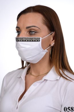 Ozdobné rúško  bavlnené na tvár B03-BORT (dvojvrstvové-100% bavlna) motív srdcia (biele) 058 - VYROBENÉ NA SLOVENSKU