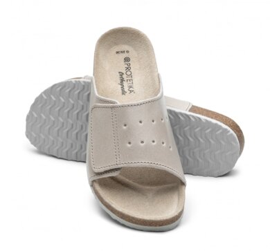 Šľapky Protetika -  pracovné  T56 - smotanové